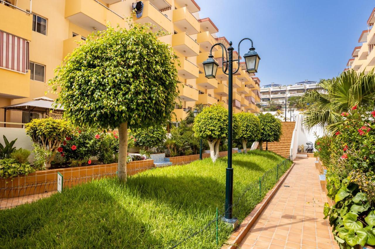 Family Home Near Ocean Los Cristianos Lovetenerife Арона Екстер'єр фото